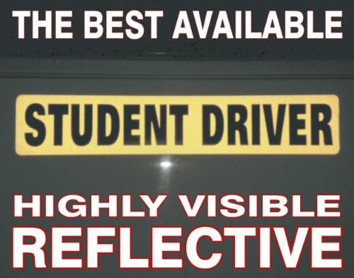 Um ímã do motorista do aluno - sinal do carro do veículo refletivo - maior que os outros - letras grandes de 2 em um fundo