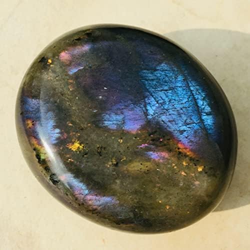 Fopure 100g escuro Purple Flash Labradorita Crystal Gemstone Palm Stone Stopyen Belas Pedras e Minerais Naturais de Cristal