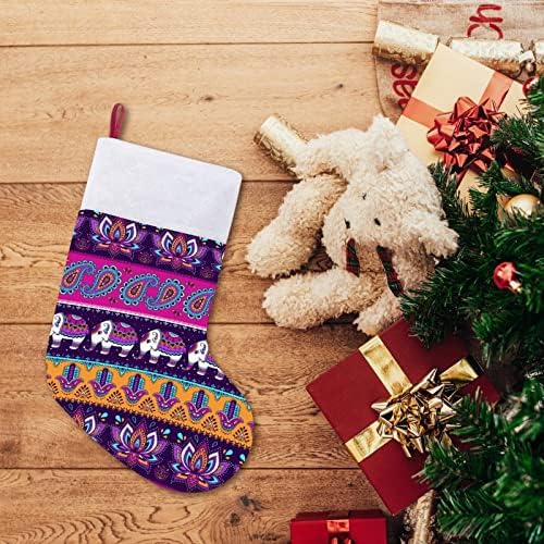 Paisley Hamsa e meias de meia de Natal do elefante indiano com lareira de pelúcia pendurada para a decoração da casa da árvore de Natal