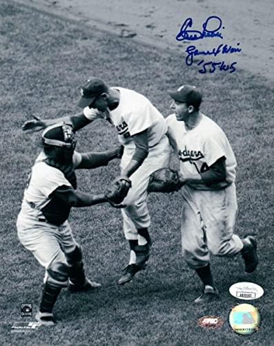 Clem Labine assinado autografado 8x10 Photo Dodgers Game 4 Win 55 WS JSA AB55163 - Fotos autografadas da MLB